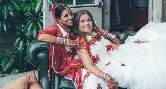 <span>La boda lésbica hindú que está recorriendo las redes sociales</span>
