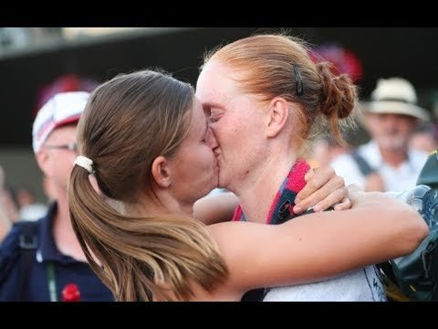 <span>Alison Van Uytvanck y Greet Minne, la primera pareja de lesbianas en la historia de Wimbledon</span>
