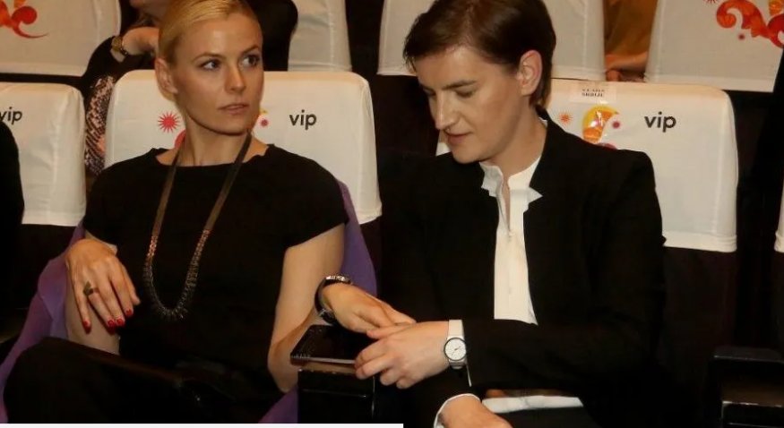 <span>Después de ser madre con su novia, la primera ministra serbia prohíbe la reproducción asistida a lesbianas</span>
