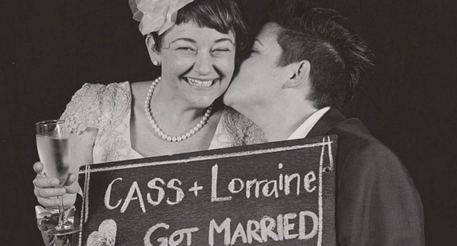 <span>El Gobierno australiano provoca indignación al decirle a una pareja de lesbianas que su matrimonio no es legal</span>
