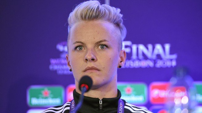 <span>Nilla Fischer, jugadora de fútbol profesional "ser lesbiana en el fútbol levanta mucho odio"</span>

